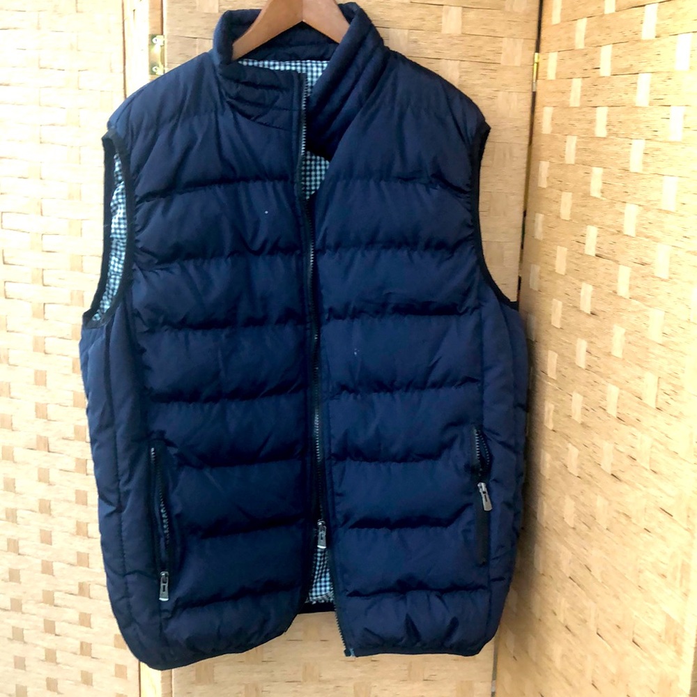 Blue puffy vest l never worn